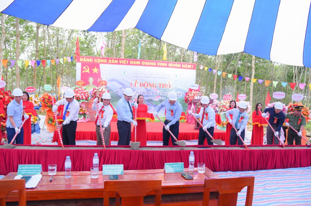 Động thổ xây dựng nhà máy chế biến cao su Điện Biên